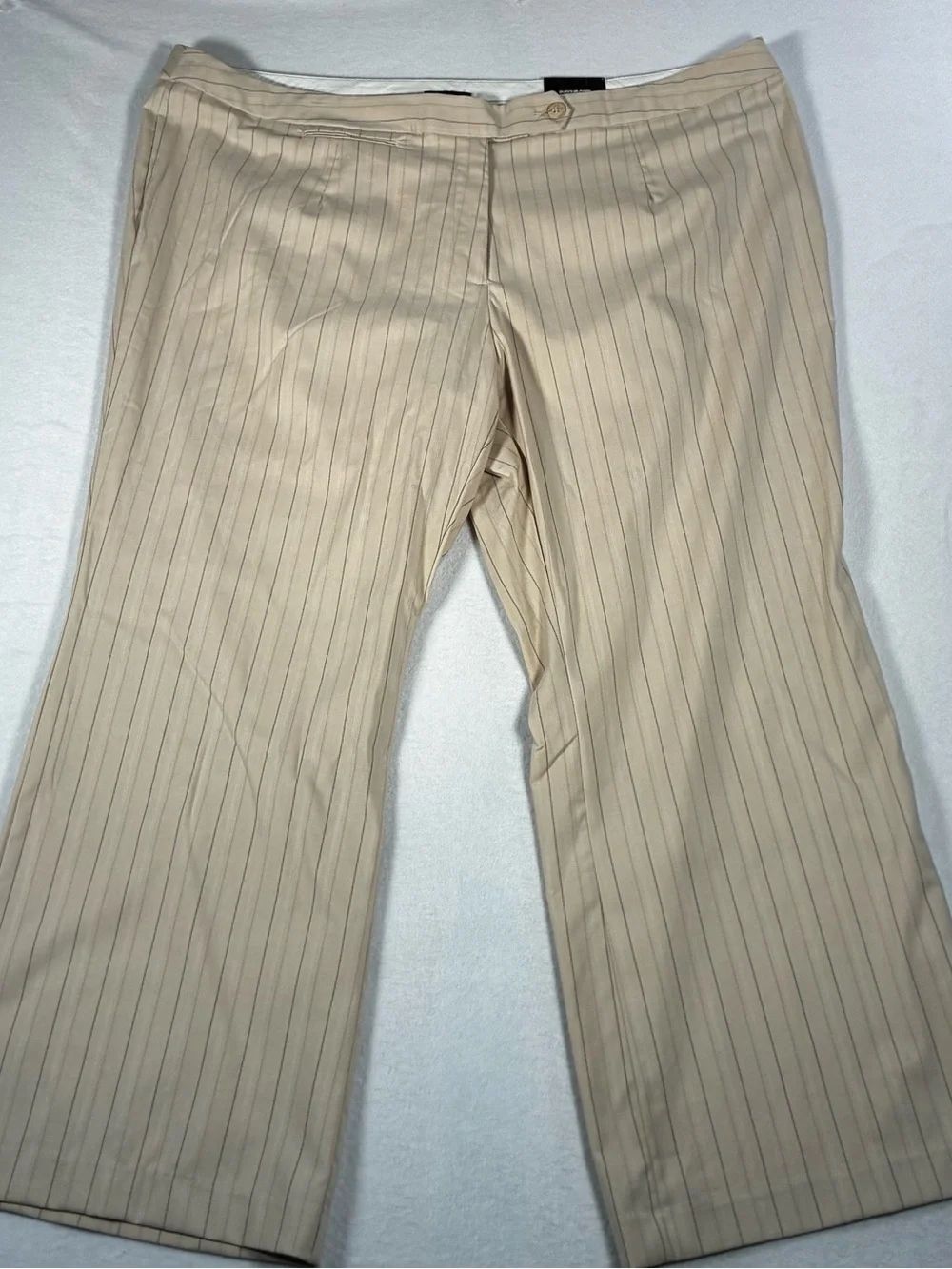 3for$20 Avenue Cream Pinstripe Dress Pants size 26